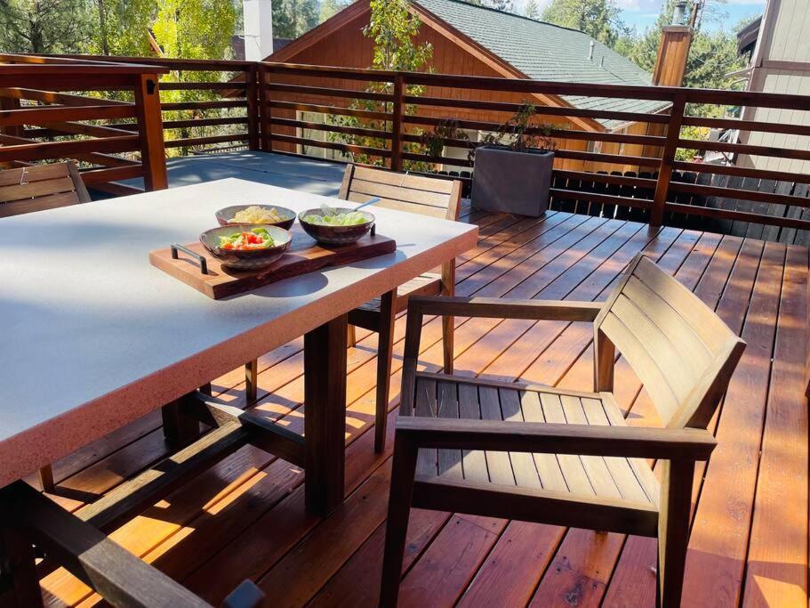 Sled-Ski Lakeside Village Cabin - Spa - Bbq - Firepit - Loft - Games 大熊湖 外观 照片