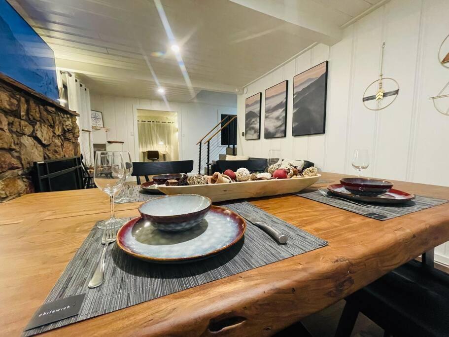 Sled-Ski Lakeside Village Cabin - Spa - Bbq - Firepit - Loft - Games 大熊湖 外观 照片