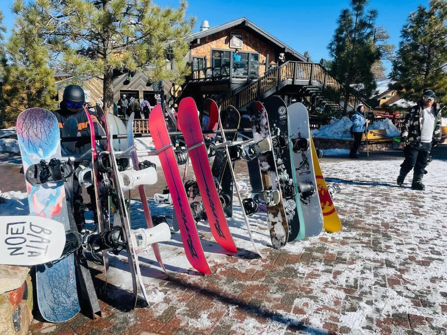 Sled-Ski Lakeside Village Cabin - Spa - Bbq - Firepit - Loft - Games 大熊湖 外观 照片